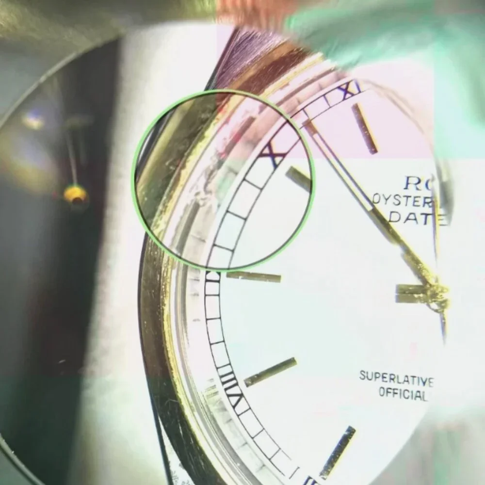 Rolex Datejust 36mm – 18k Gold & SS | Smooth Bezel & White Baton - Picture 12 of 17